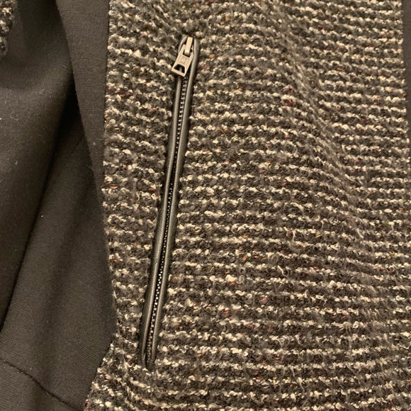 Liz Claiborne Zip Jacket in Size L - Picture 7 of 13